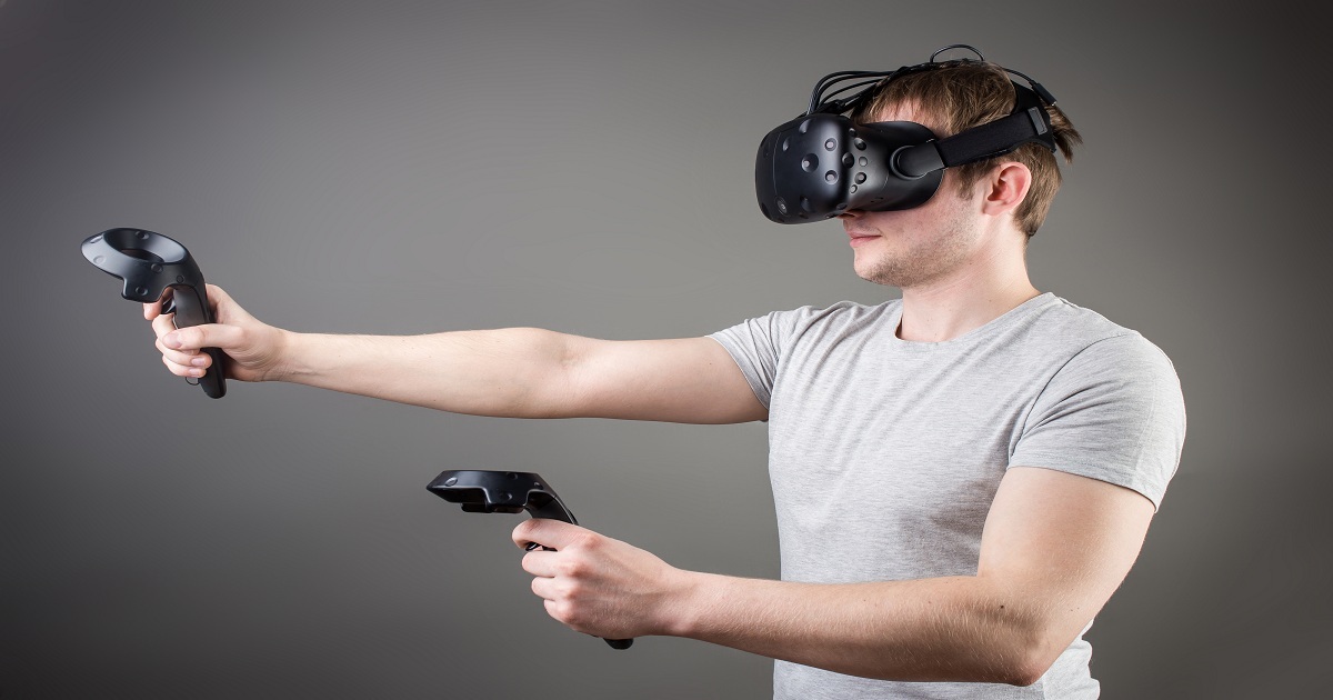 Augmented and Virtual Reality Tools Empower Education and Drive AR/VR Market Value