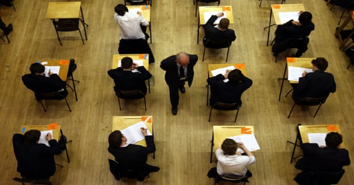 GCSE pupils in England outperform those in Wales